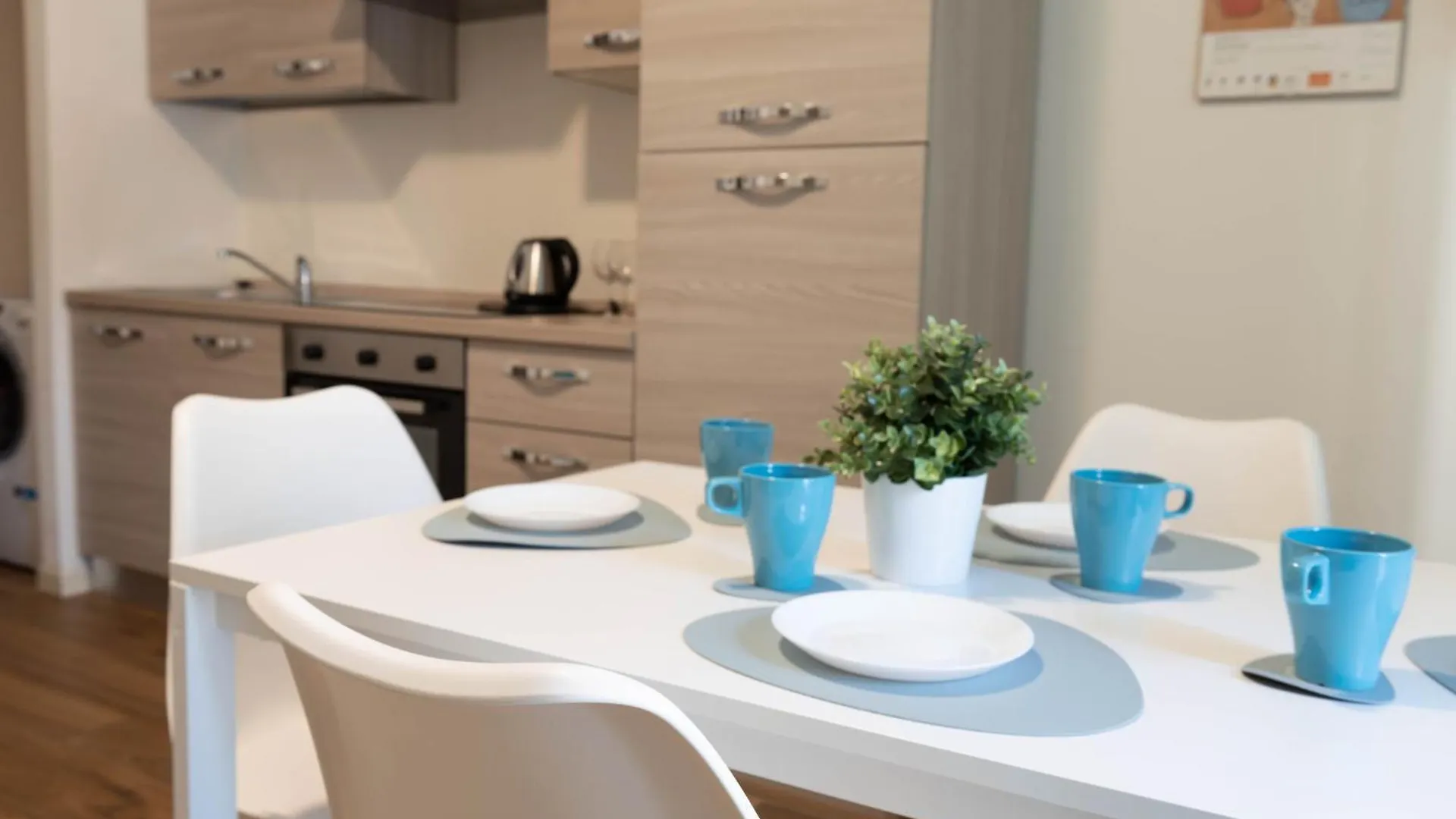 Ora Apartment デセンツァーノ・デル・ガルダ